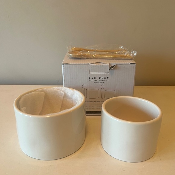 REMOVING SOON WILL NOT TAKE LESS NEW! Rae Dunn Guacamole & Salsa Bowl Set - Picture 3 of 4